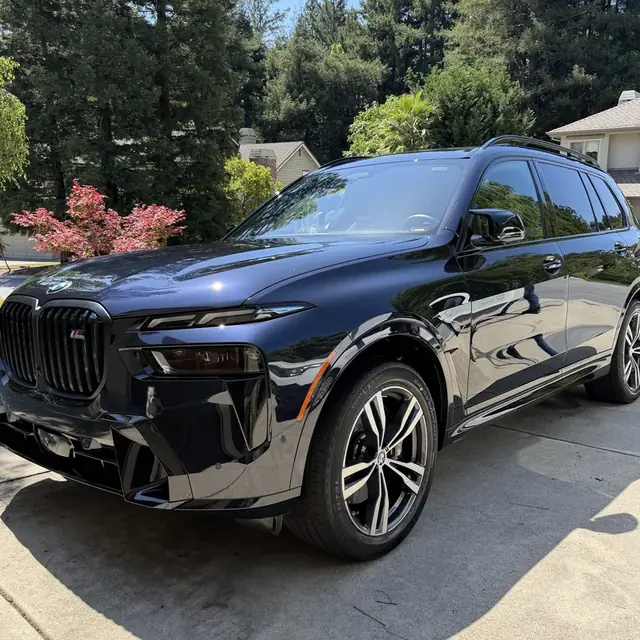BMW X7 M60i